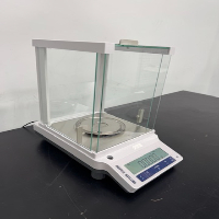 Mettler-Toledo ME104E Analytical Balance image 0